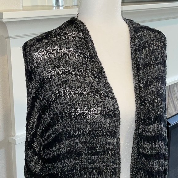 Free People sweater - Picture 3 of 9